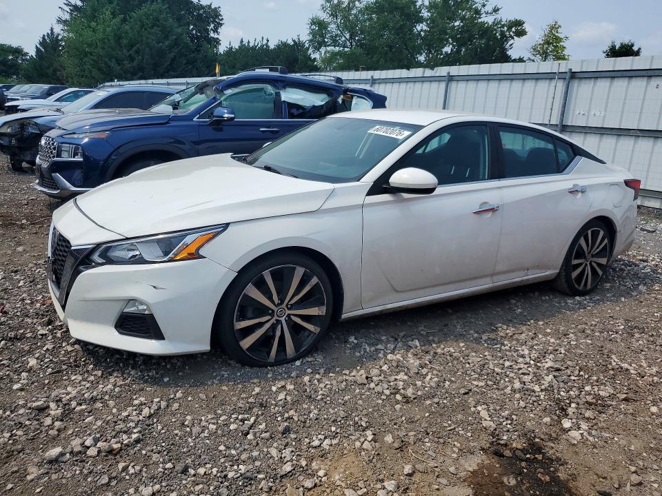 NISSAN ALTIMA 2020 with VIN 1N4BL4BV1LC216965 - Photo from auction