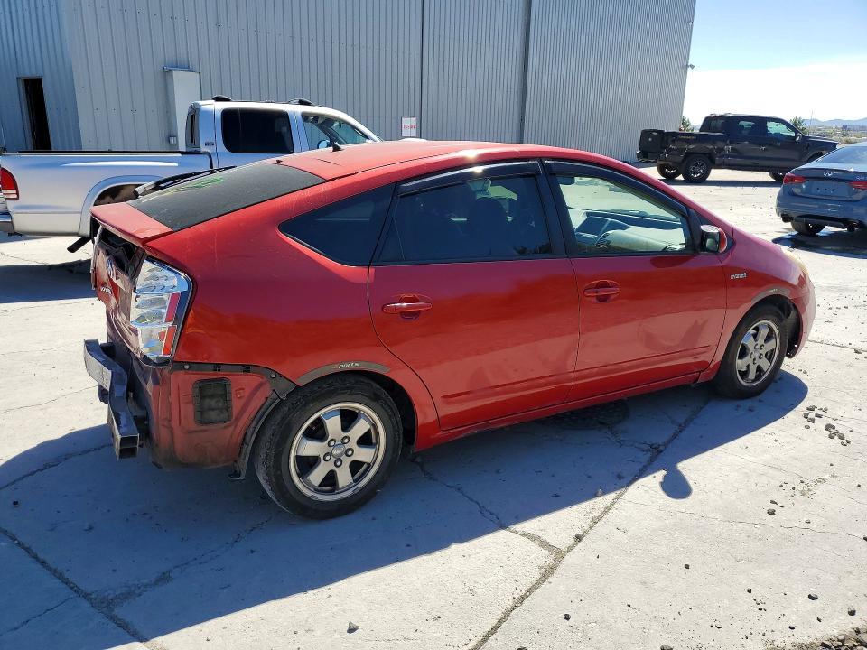 Photo 3 from auction – 2006 TOYOTA PRIUS with VIN JTDKB20UX67064046