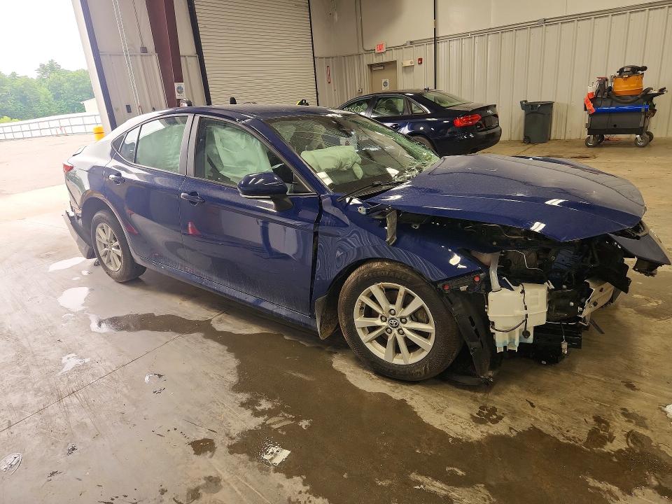Photo 4 from auction – 2025 TOYOTA CAMRY with VIN 4T1DAACK8SU103529