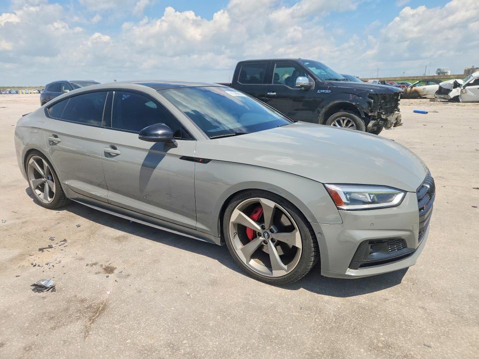 Photo 4 from auction – 2019 AUDI S5 with VIN WAUC4CF57KA040687