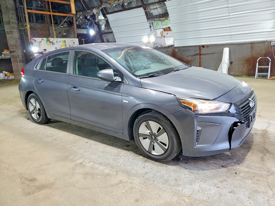 Photo 4 from auction – 2018 HYUNDAI IONIQ with VIN KMHC65LCXJU077902