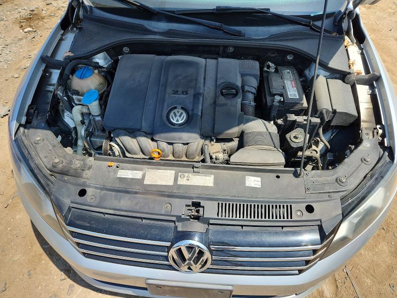 Photo 11 from auction – 2013 VOLKSWAGEN PASSAT with VIN 1VWAP7A36DC080519