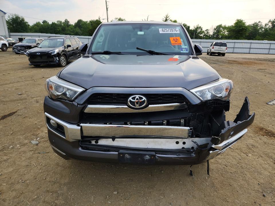 Photo 5 from auction – 2019 TOYOTA 4RUNNER with VIN JTEBU5JRXK5716171