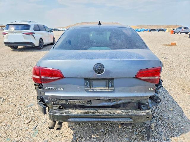 Photo 6 from auction – 2017 VOLKSWAGEN JETTA with VIN 3VWDB7AJ3HM392263