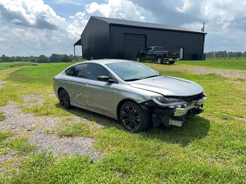 CHRYSLER 200 2017 with VIN 1C3CCCFB8HN504085 - Photo from auction