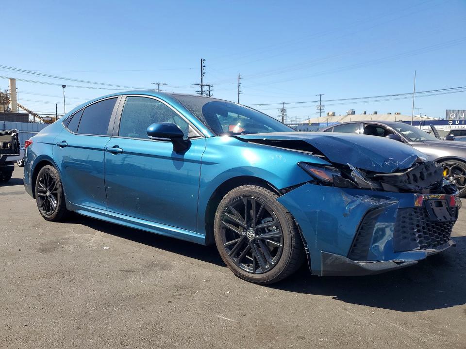 Photo 4 from auction – 2025 TOYOTA CAMRY with VIN 4T1DAACK3SU519293