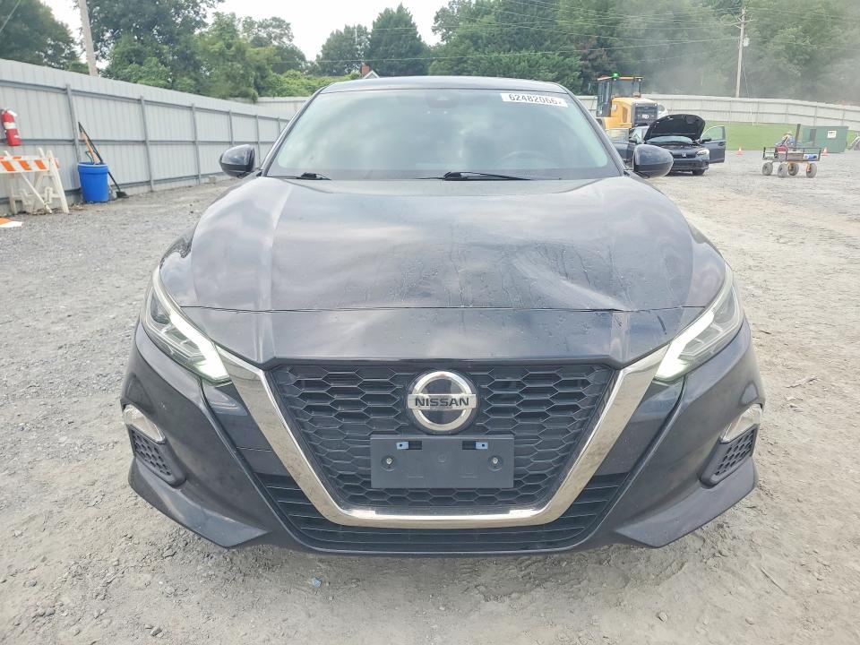 Photo 5 from auction – 2020 NISSAN ALTIMA with VIN 1N4BL4CV9LN303497