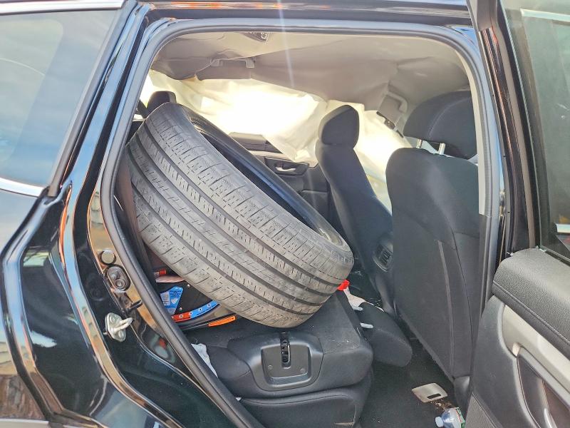 Photo 11 from auction – 2019 HONDA CR-V with VIN 2HKRW6H33KH205731