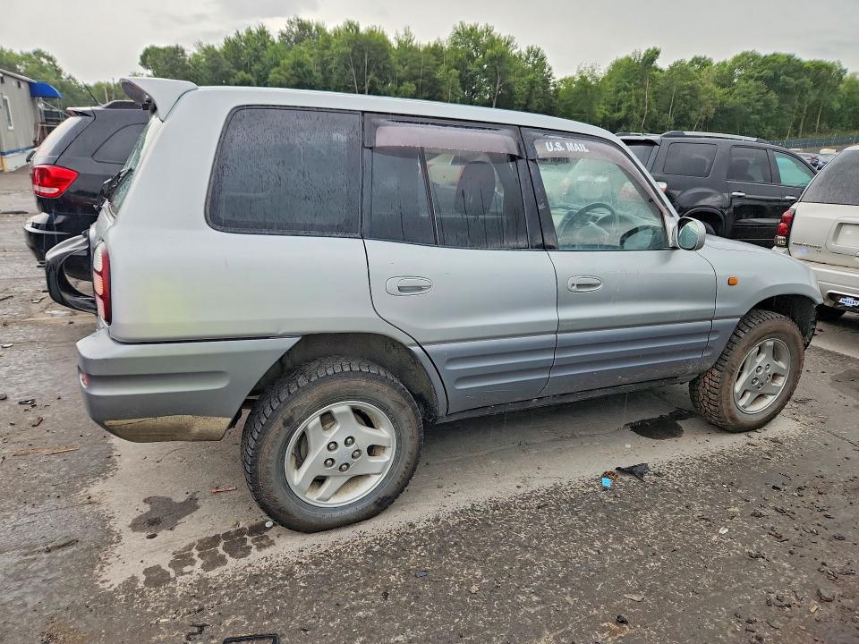 Photo 3 from auction – 1997 TOYOTA RAV4 with VIN SXA110158082