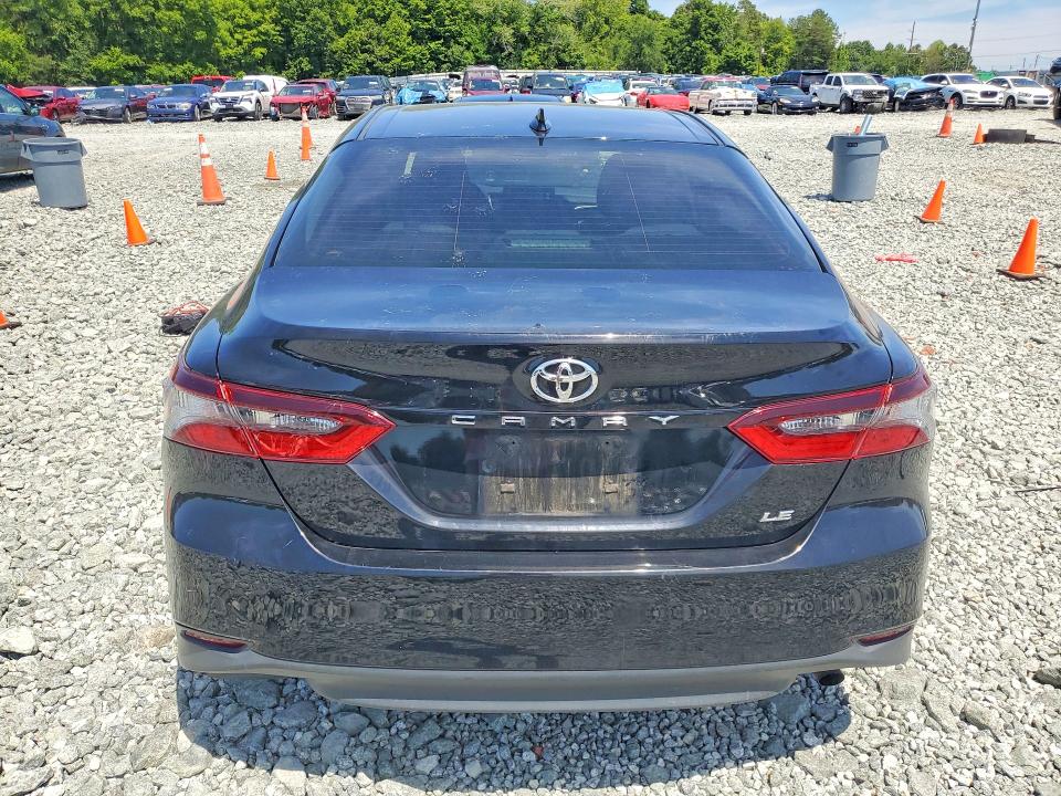 Photo 6 from auction – 2022 TOYOTA CAMRY with VIN 4T1C11AK9NU714303