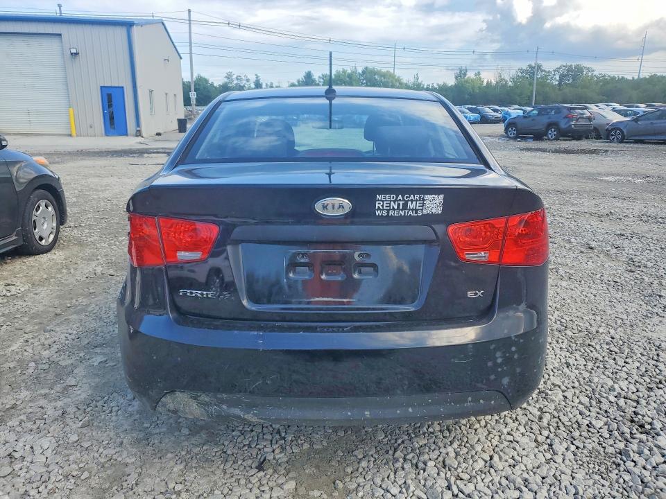 Photo 6 from auction – 2012 KIA FORTE with VIN KNAFU4A25C5625956