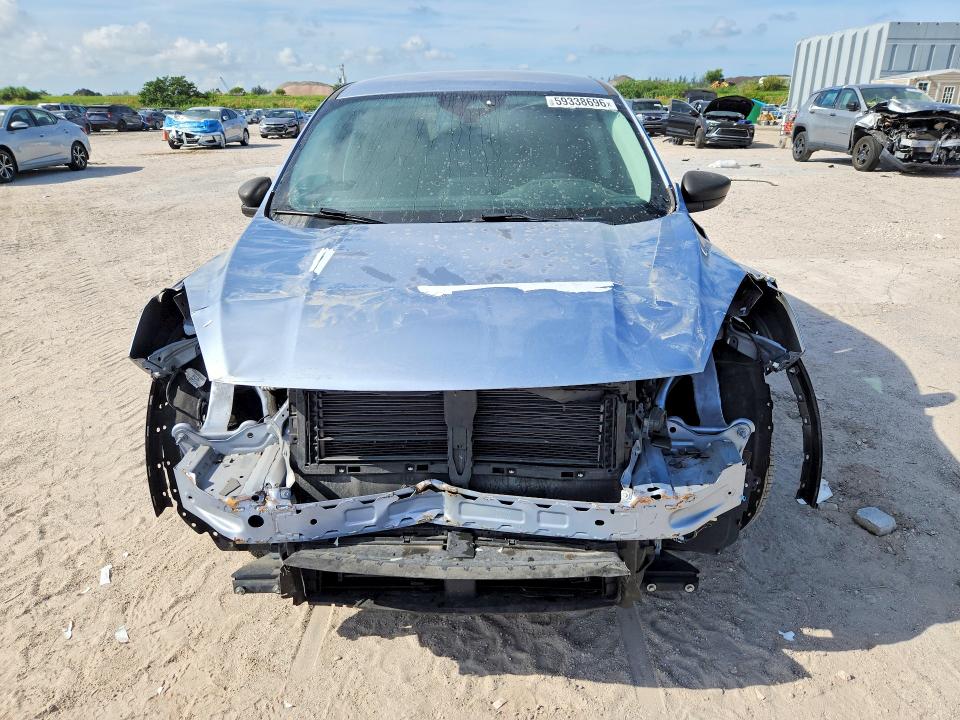 Photo 5 from auction – 2022 FORD ESCAPE with VIN 1FMCU0G68NUB61672