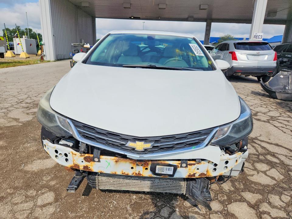 Photo 5 from auction – 2016 CHEVROLET CRUZE with VIN 1G1BE5SM0G7313633