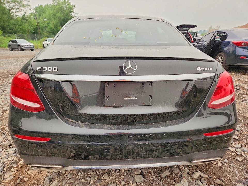 Photo 6 from auction – 2018 MERCEDES-BENZ E with VIN WDDZF4KB4JA486079