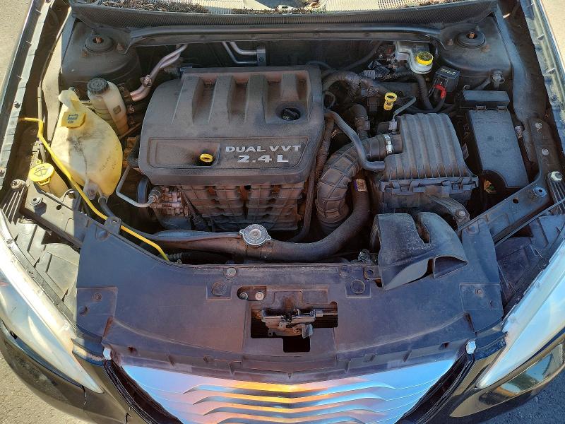 Photo 11 from auction – 2013 CHRYSLER 200 with VIN 1C3CCBAB4DN733701