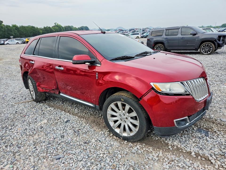 Photo 4 from auction – 2013 LINCOLN MKX with VIN 2LMDJ6JKXDBL12896