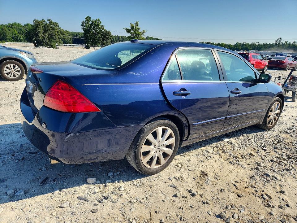 Photo 3 from auction – 2007 HONDA ACCORD with VIN 1HGCM66507A032718