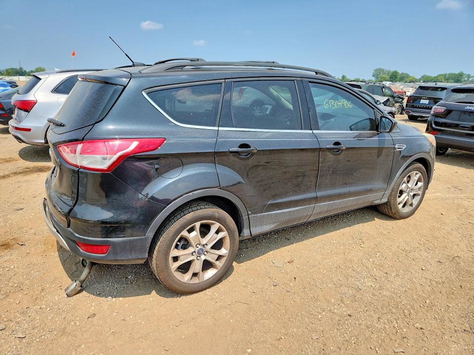 Photo 3 from auction – 2013 FORD ESCAPE with VIN 1FMCU9GX0DUB78932
