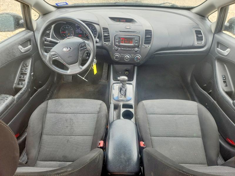 Photo 8 from auction – 2018 KIA FORTE with VIN 3KPFK4A7XJE196092