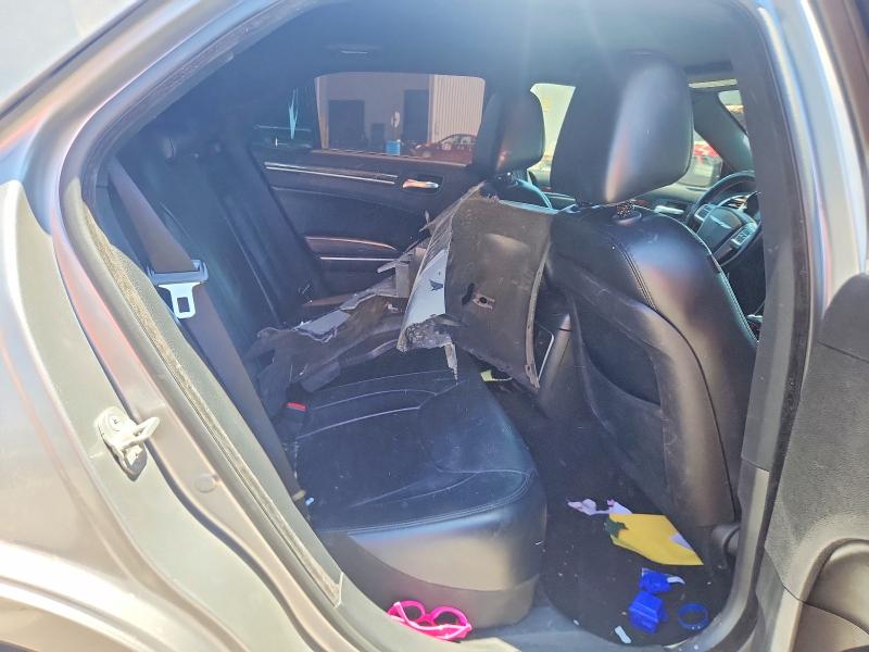 Photo 10 from auction – 2014 CHRYSLER 300 with VIN 2C3CCAAG3EH289002