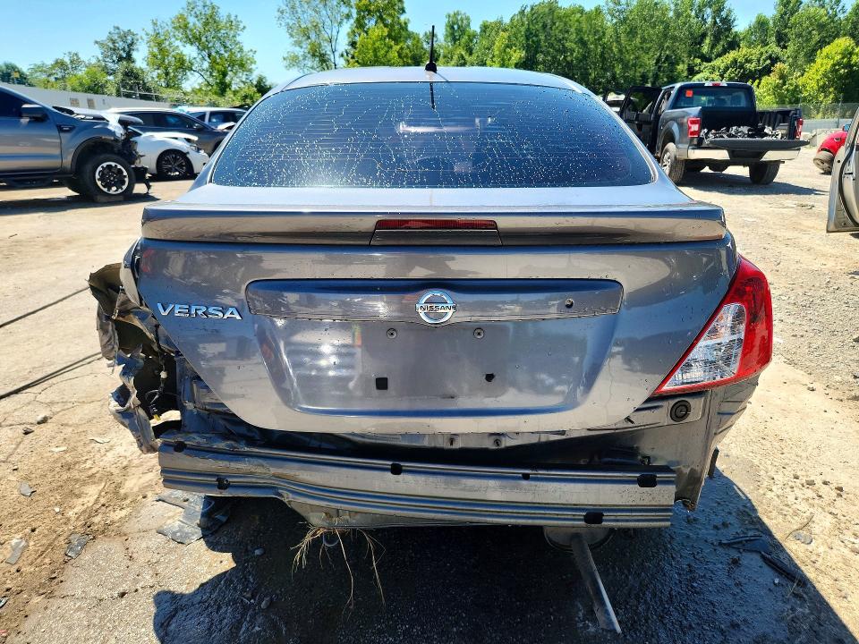 Photo 6 from auction – 2018 NISSAN VERSA with VIN 3N1CN7APXJL857128