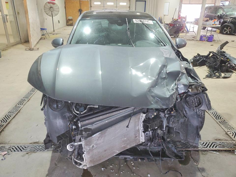 Photo 5 from auction – 2025 VOLKSWAGEN JETTA with VIN 3VW7X7BU5SM040543