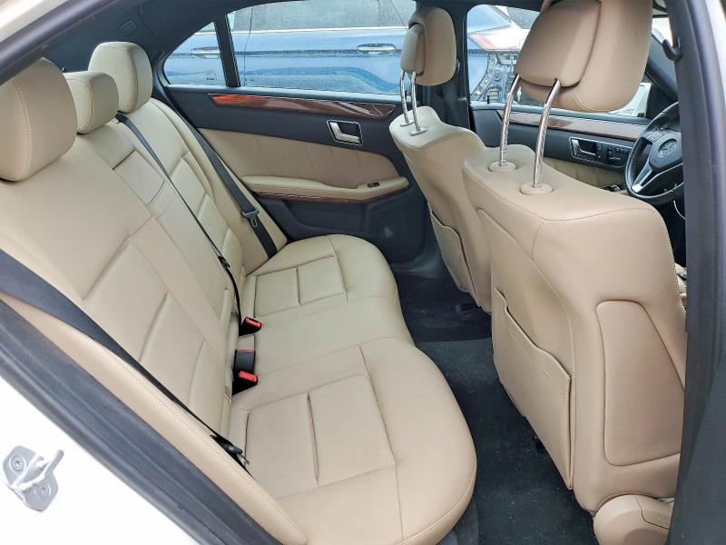 Photo 10 from auction – 2012 MERCEDES-BENZ E with VIN WDDHF8JB2CA638688