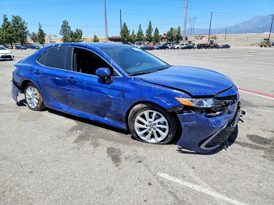 Photo 4 from auction – 2024 TOYOTA CAMRY with VIN 4T1C11AK8RU199039
