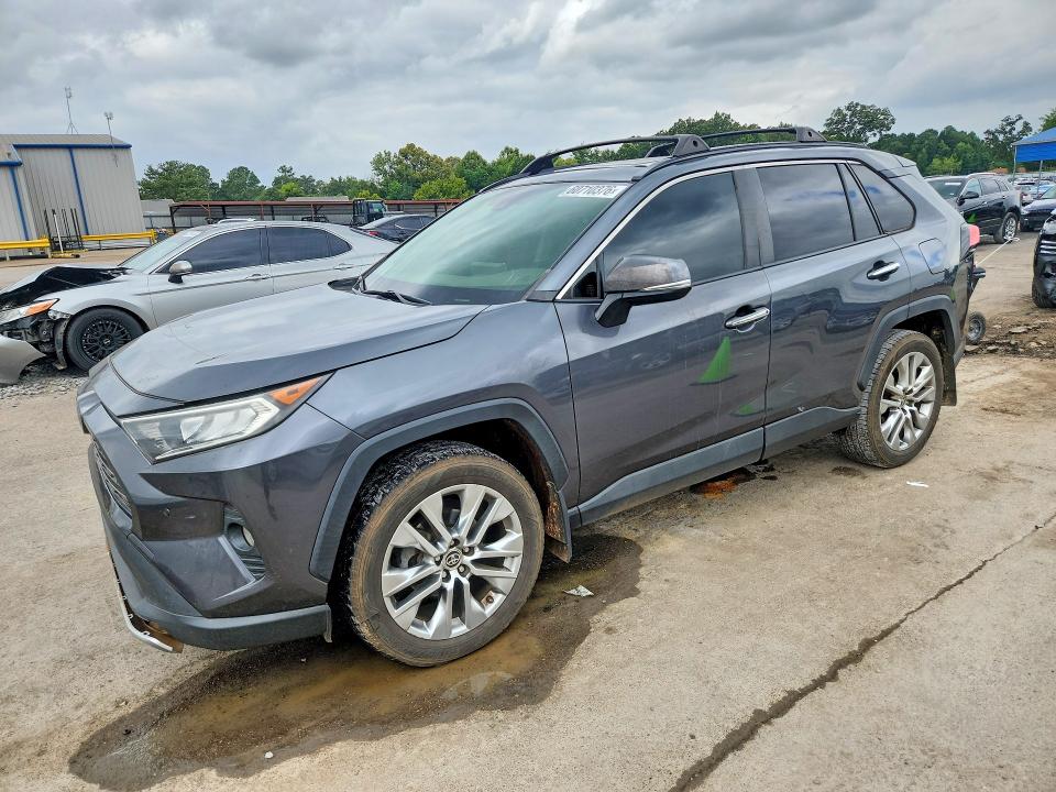 TOYOTA RAV4 2019 with VIN JTMN1RFV7KD039447 - Photo from auction