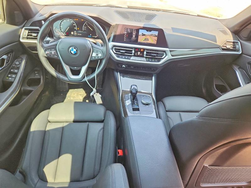 Photo 8 from auction – 2020 BMW 330XI with VIN 3MW5R7J05L8B42158