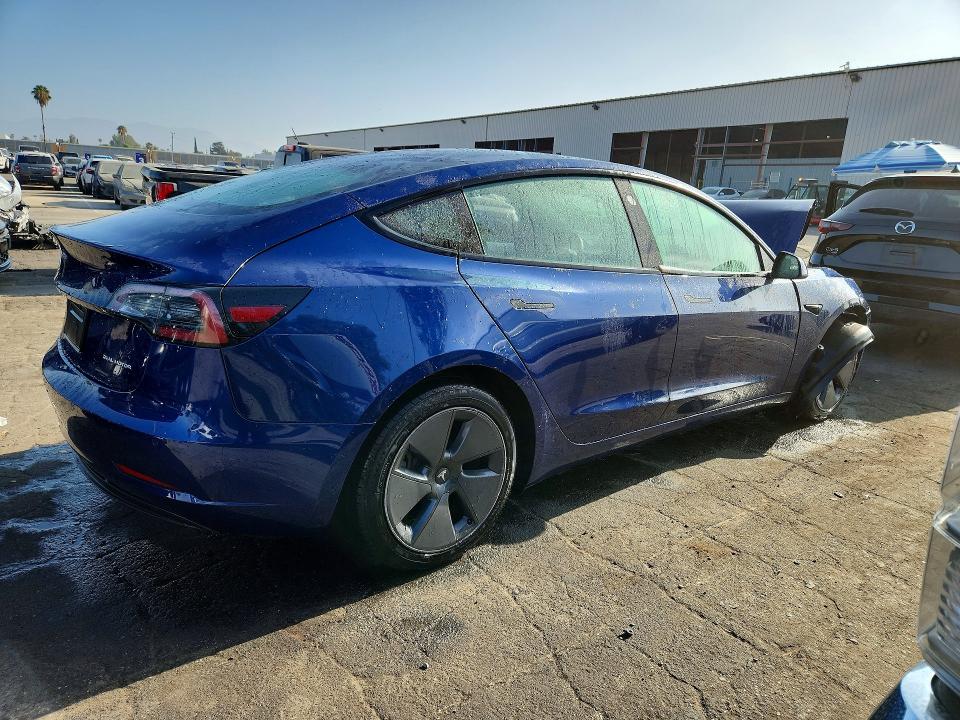 Photo 3 from auction – 2022 TESLA MODEL 3 with VIN 5YJ3E1EB8NF261271