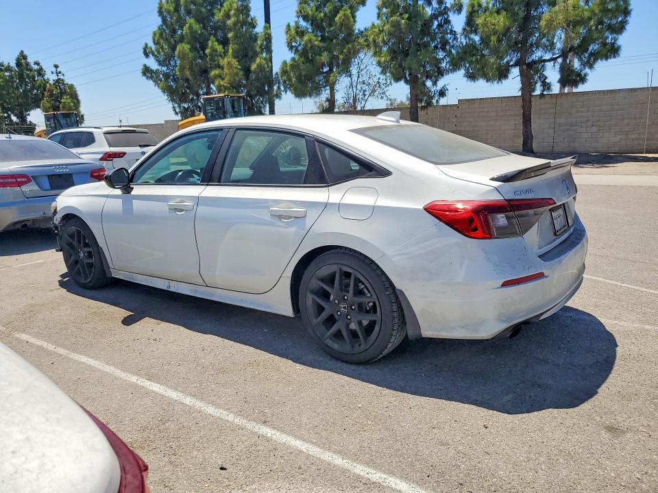 Photo 2 from auction – 2023 HONDA CIVIC with VIN 2HGFE1E56PH472698