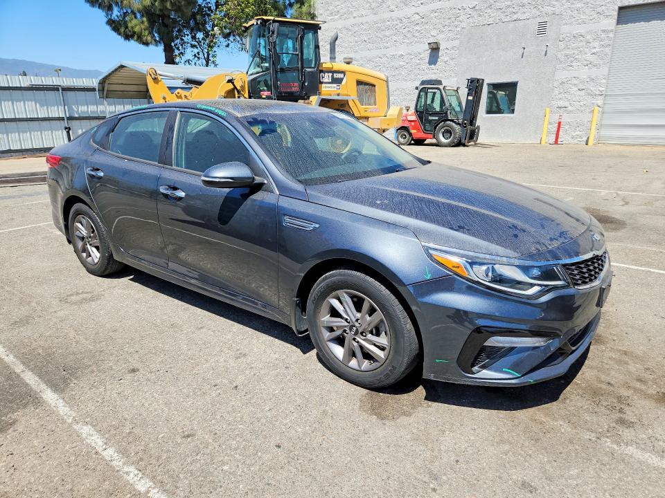 Photo 4 from auction – 2020 KIA OPTIMA with VIN 5XXGT4L36LG438320