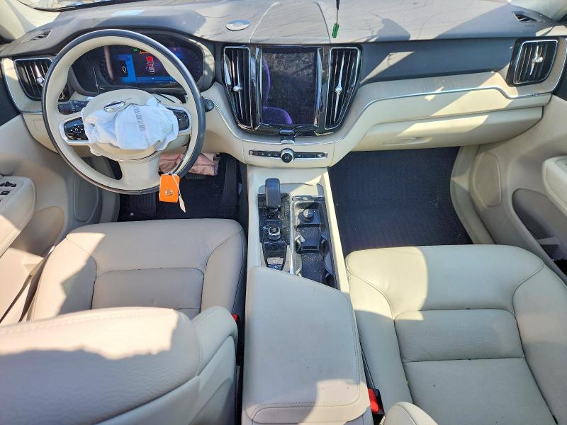 Photo 8 from auction – 2023 VOLVO XC60 with VIN YV4L12DE5P1308049