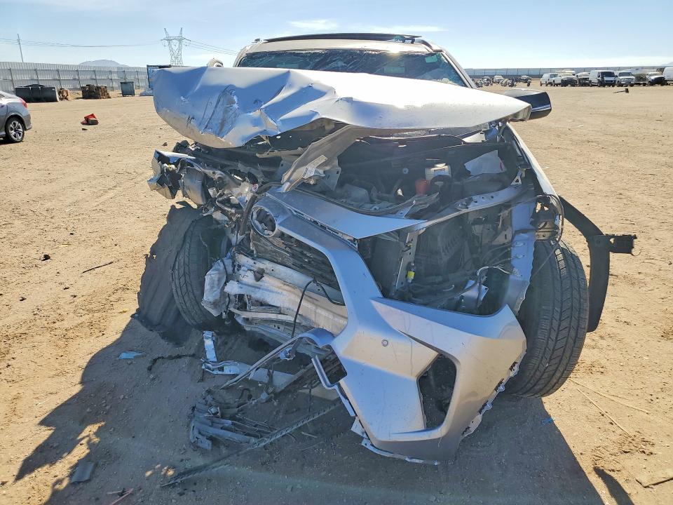 Photo 5 from auction – 2023 TOYOTA RAV4 with VIN JTME6RFV5PJ038484