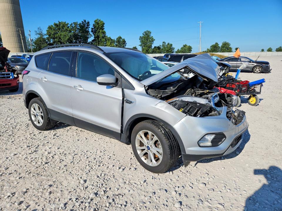 Zdjęcie 4 z aukcji – 2018 FORD ESCAPE z VIN 1FMCU0GD1JUD18404