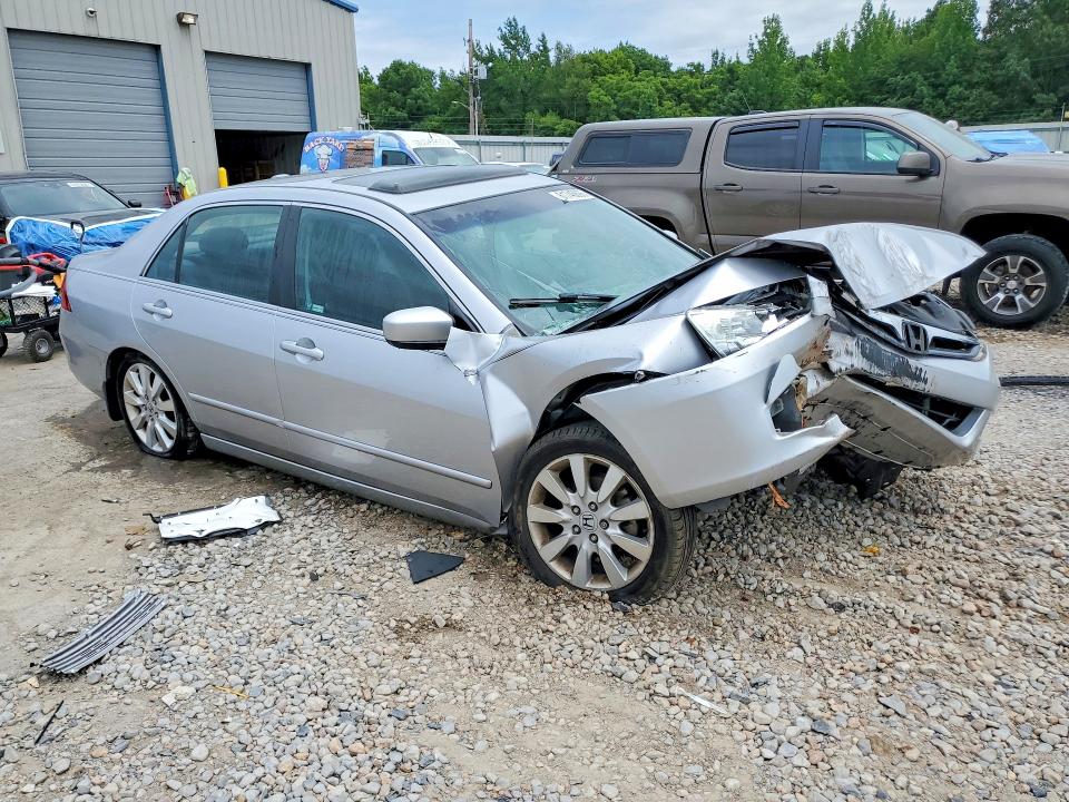 Photo 4 from auction – 2007 HONDA ACCORD with VIN 1HGCM66557A101807