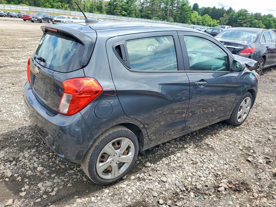 Photo 3 from auction – 2019 CHEVROLET SPARK with VIN KL8CB6SAXKC720173
