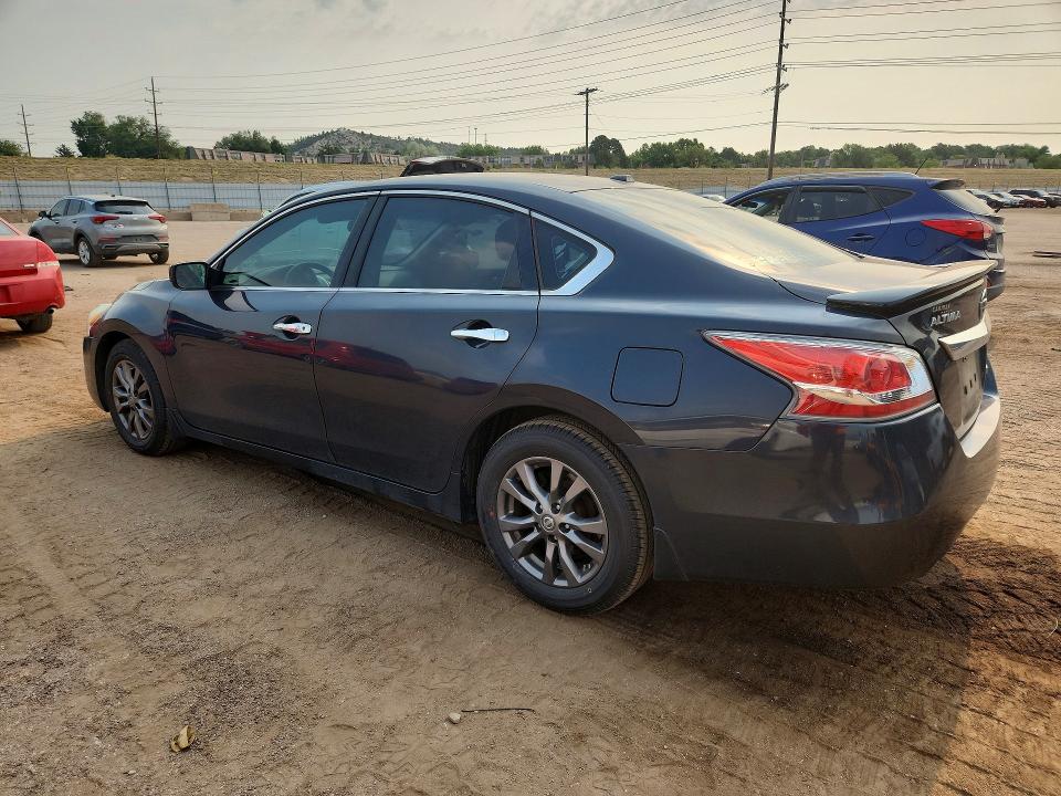 Photo 2 from auction – 2015 NISSAN ALTIMA with VIN 1N4AL3AP6FC575094