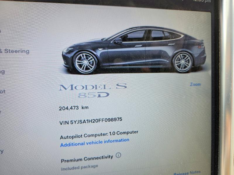 Photo 9 from auction – 2015 TESLA MODEL S with VIN 5YJSA1H20FF098975