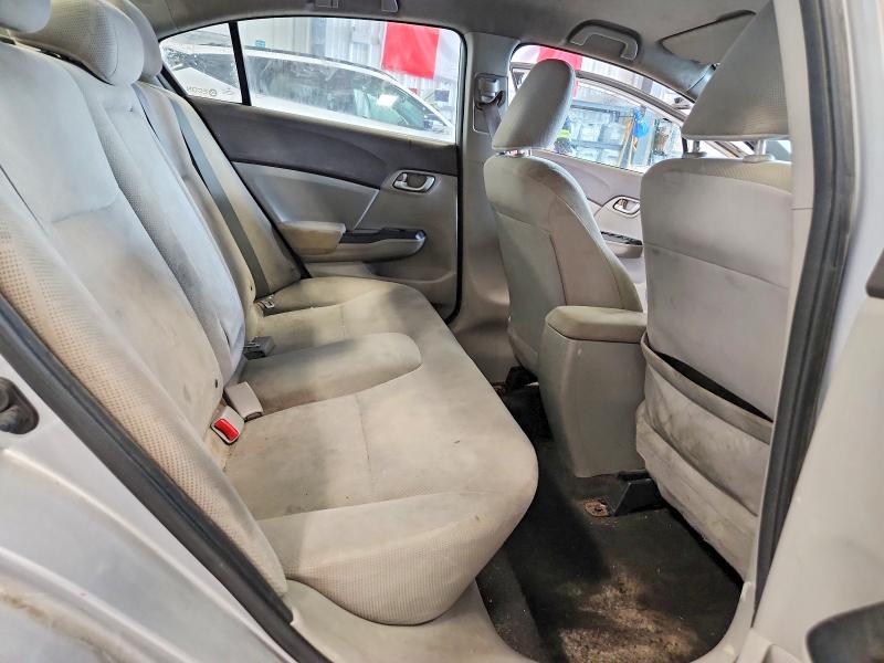 Photo 10 from auction – 2012 HONDA CIVIC with VIN 2HGFB2E47CH016855