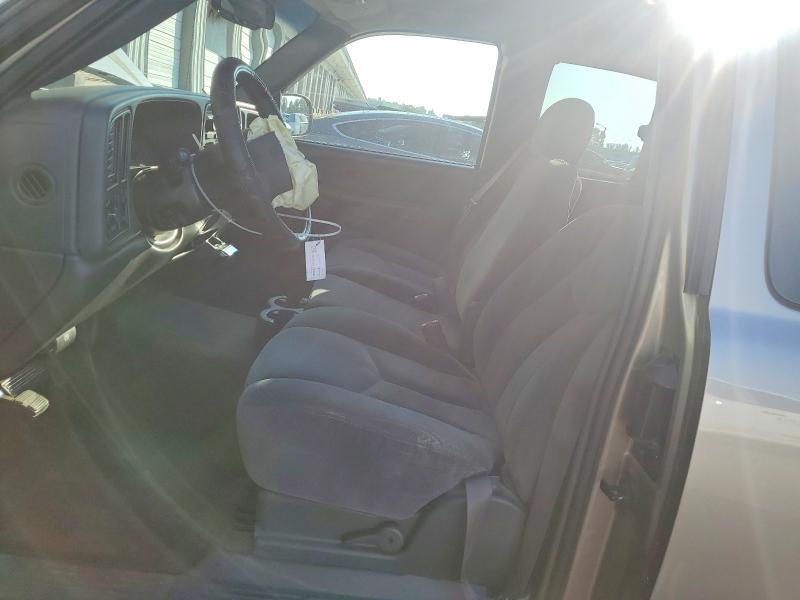 Photo 7 from auction – 2003 CHEVROLET SILVERADO with VIN 1GCEC19V93Z313534