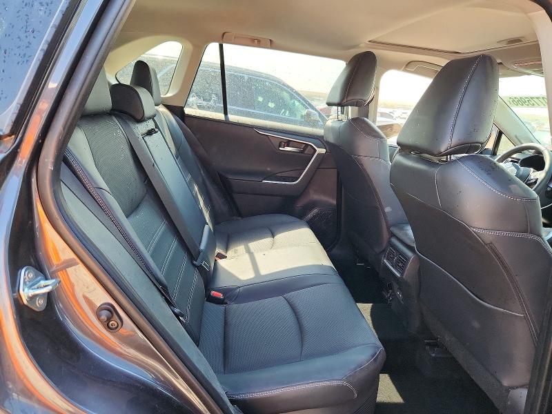 Photo 10 from auction – 2025 TOYOTA RAV4 with VIN JTMD6RFV3SJ092175