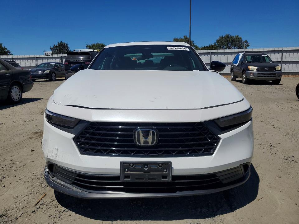 Photo 5 from auction – 2025 HONDA ACCORD with VIN 1HGCY2F54SA010856