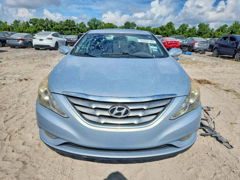 Photo 5 from auction – 2011 HYUNDAI SONATA with VIN 5NPEC4AC1BH153618