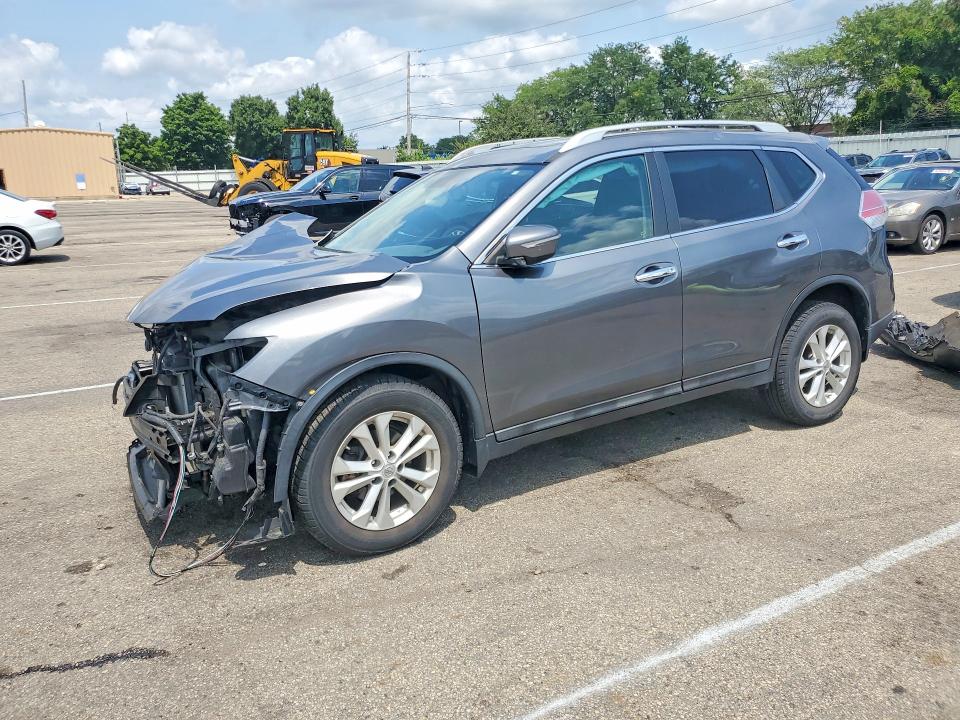 NISSAN ROGUE 2015 with VIN 5N1AT2MV5FC828609 - Photo from auction