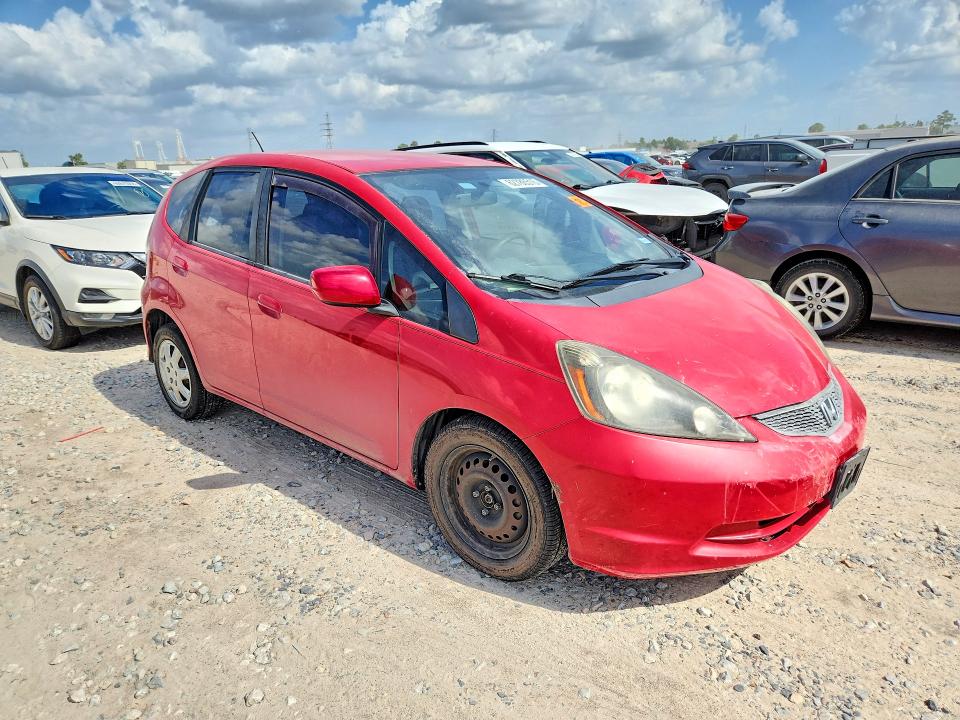 Photo 4 from auction – 2013 HONDA FIT with VIN JHMGE8H39DC013720