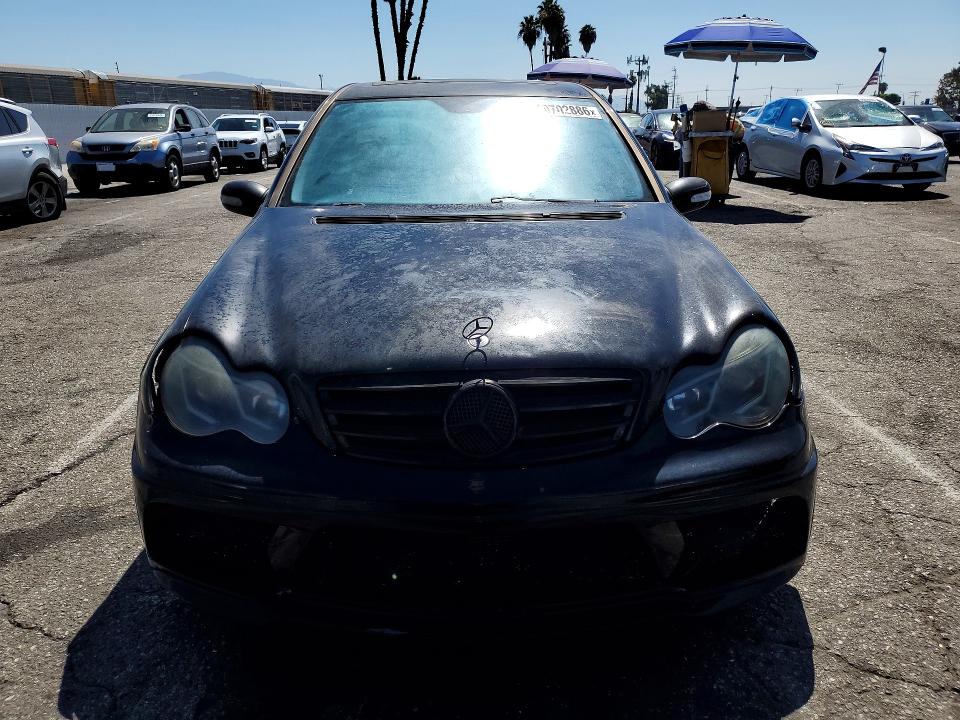 Photo 5 from auction – 2003 MERCEDES-BENZ C with VIN WDBRF65J13F411496