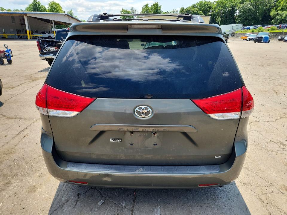 Photo 6 from auction – 2011 TOYOTA SIENNA with VIN 5TDKK3DC1BS009296