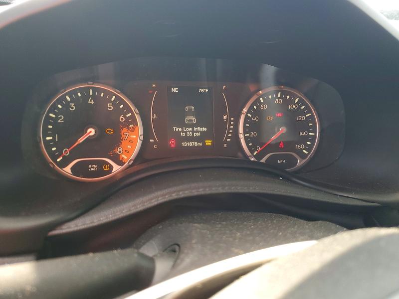 Photo 9 from auction – 2016 JEEP RENEGADE with VIN ZACCJBAW9GPE32731